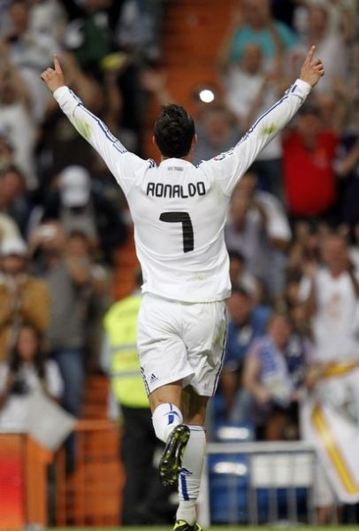 使他在拉齐 使他在拉齐